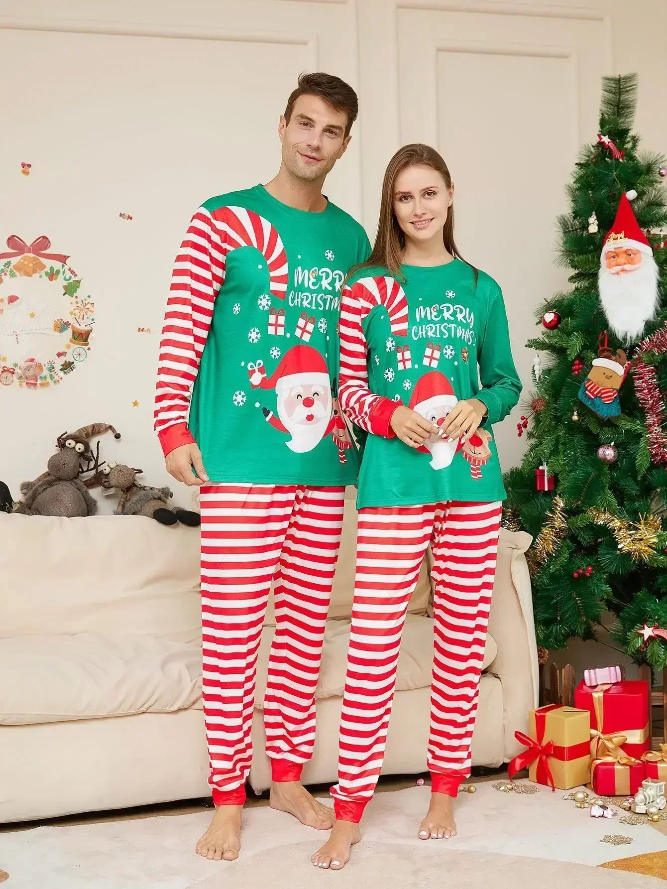 Merry Christmas Print Family Matching Pajamas Set Cartoon Striped Sleepwear Adults Kids Clothing Sets Cute Soft Pyjama Xmas Look