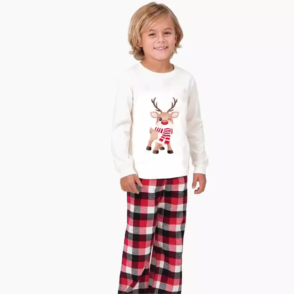 2025 New Elk Print Christmas Pajamas Mother Father Kids Matching Clothing Set Soft Loose Sleepwear Cute Xmas Family Look Pyjamas