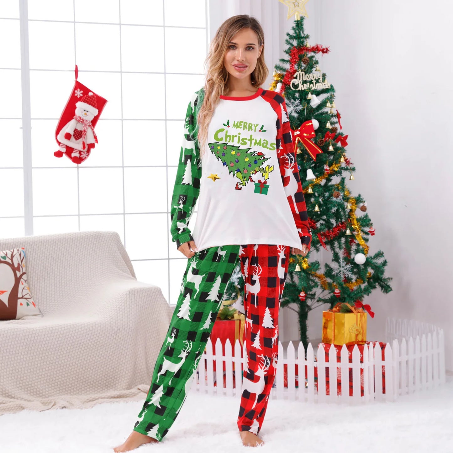 2026 Christmas Tree Patchwork Print Family Pajamas Set New Year's Costumes Holiday Wear Full Sleeve 2 Pcs Suit Pjs