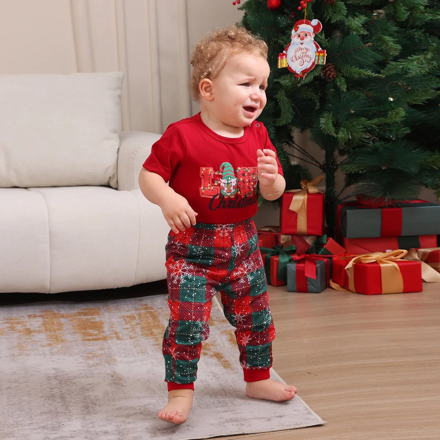 2025 Christmas Pajamas Set Short Sleeve O Neck T-Shirt+Trousers 2 Pieces Suit Family Matching Outfits Print Homewear Xmas Look