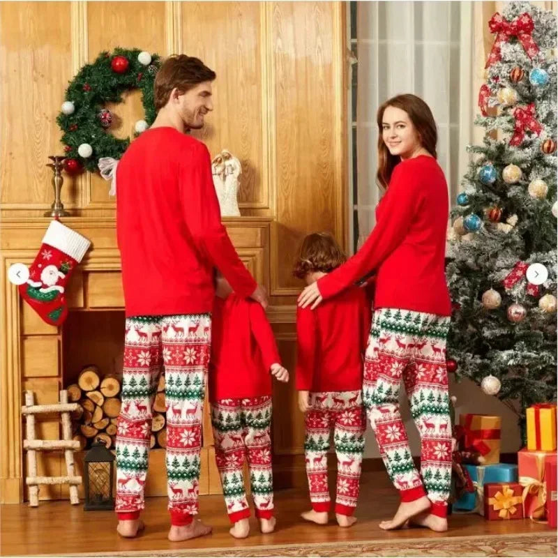 2025 Family Matching Pajamas Cartoon Print Adults Kids Christmas Clothing Set.