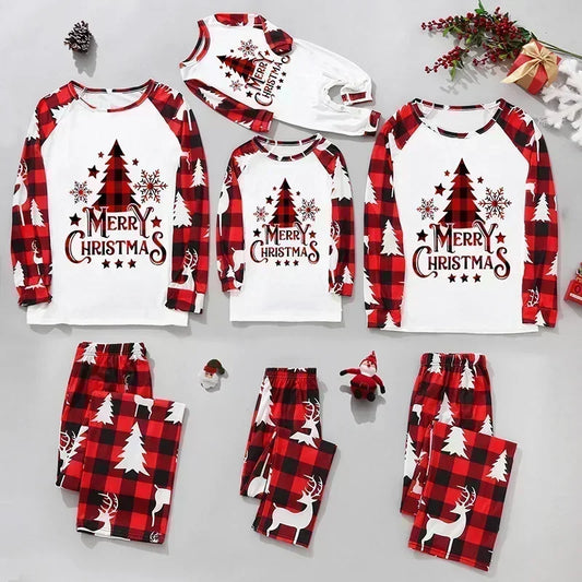 New 2025 Year's Costume for Family Christmas Pajamas Set Elk Print Mom Daughter Dad Son Matching Clothes Soft Sleepwear Xmas Look Pjs