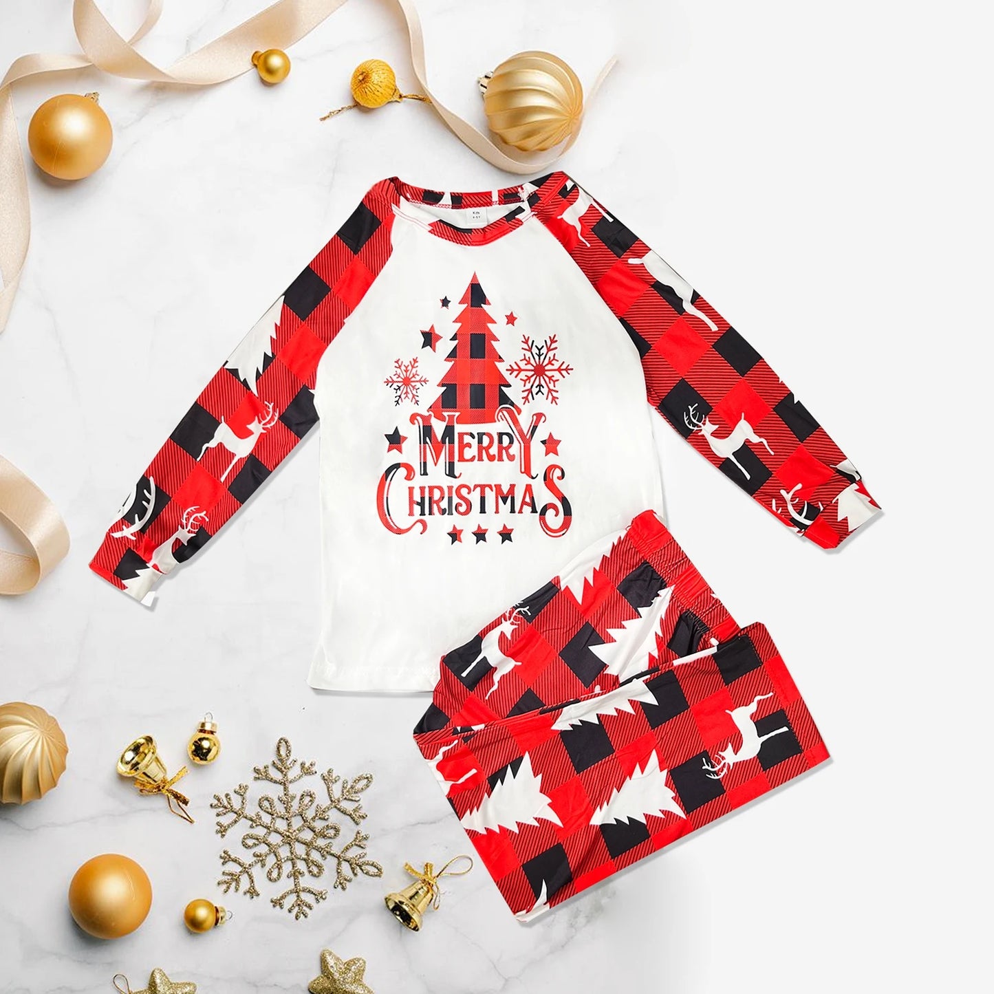 New 2025 Year's Costume for Family Christmas Pajamas Set Elk Print Mom Daughter Dad Son Matching Clothes Soft Sleepwear Xmas Look Pjs