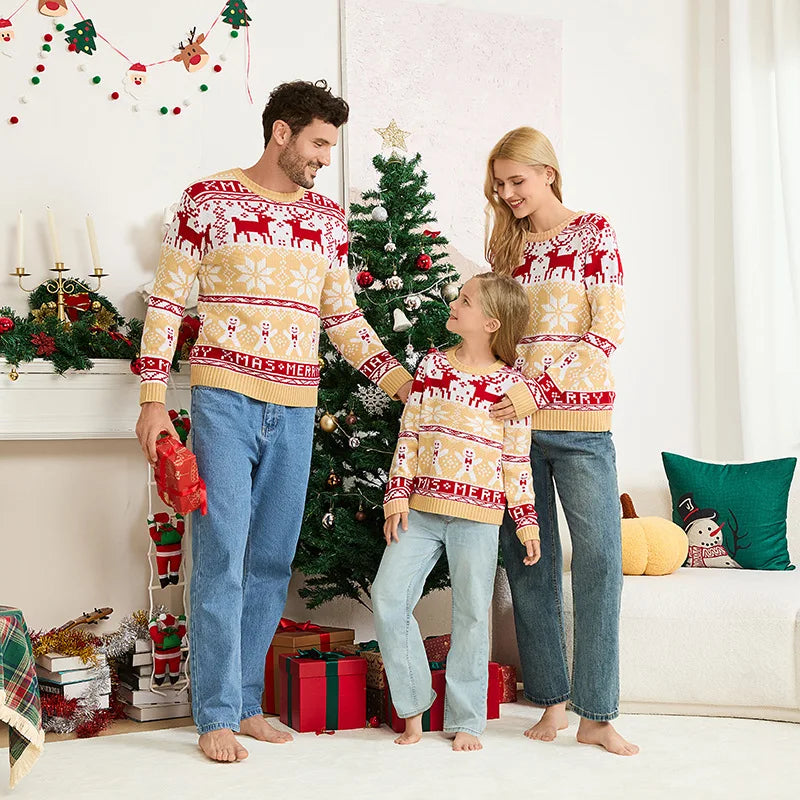2025 Winter Mom Dad Kids Matching Outfit Christmas Sweater Full Sleeve Warm Soft Knitwear Elk Print Cute Jumper Xmas Family Look